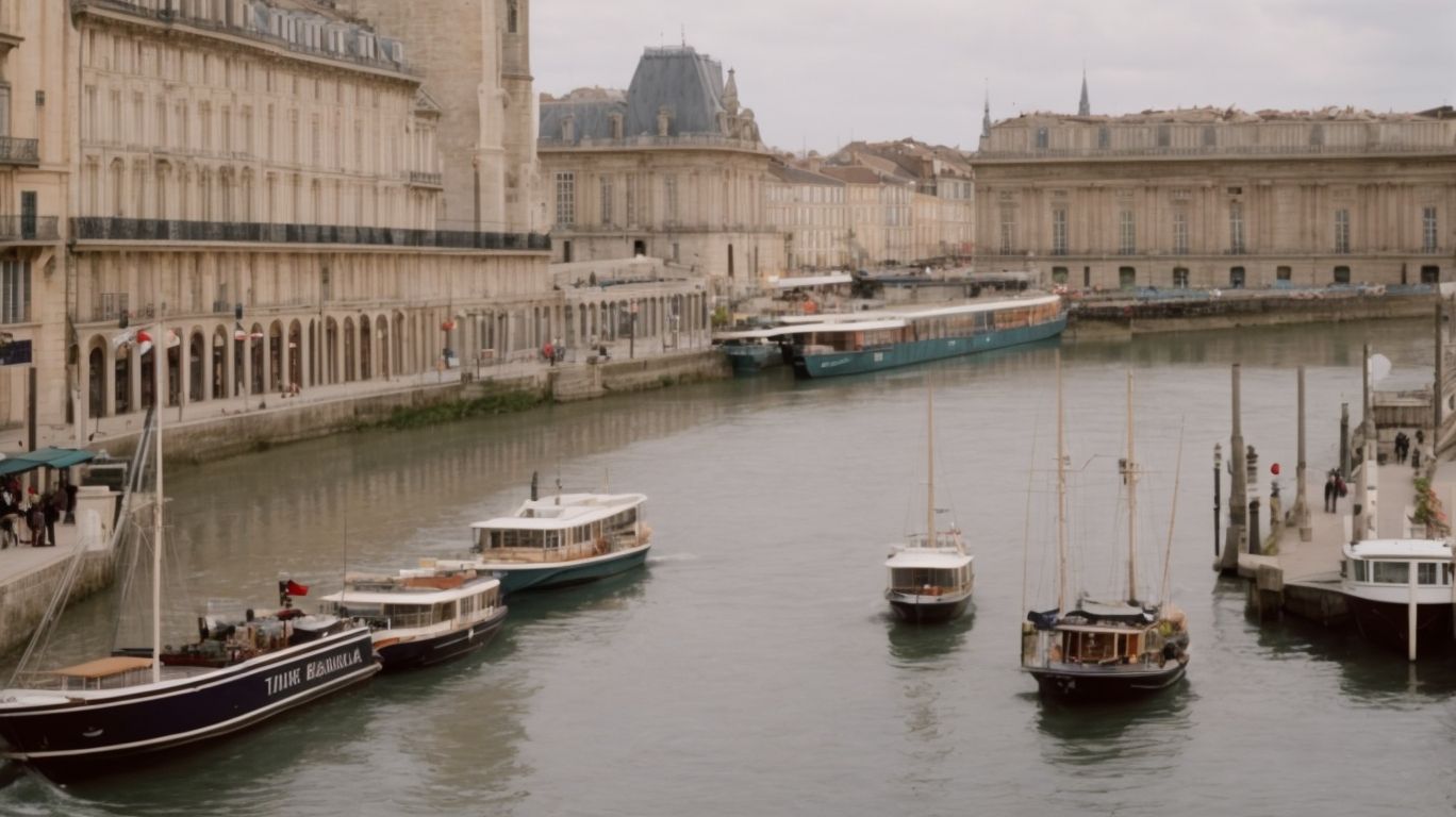 Where Do River Cruise Boats Dock in Bordeaux France?